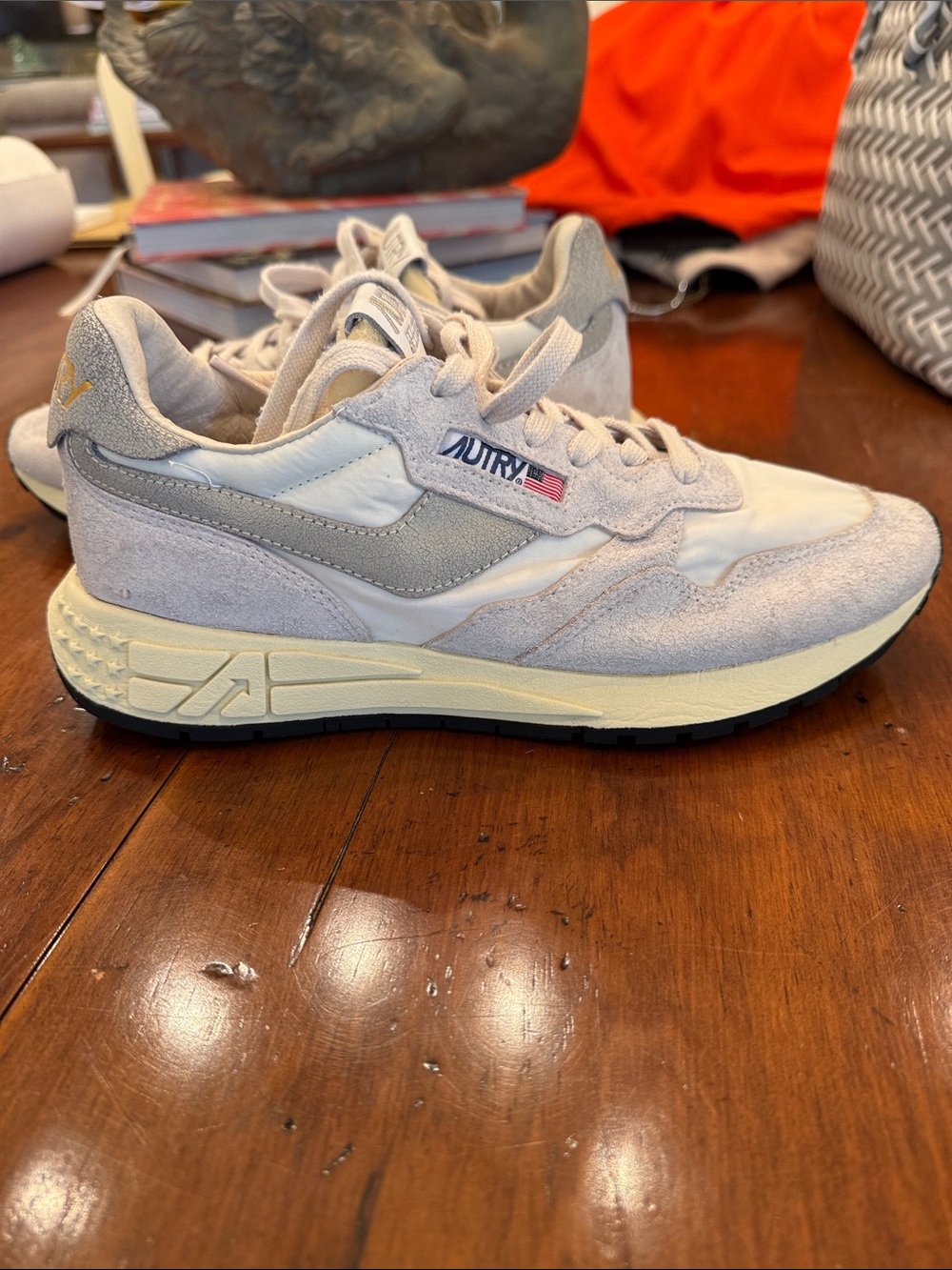 Autry Whirlwind Runner Low-Top Sneakers